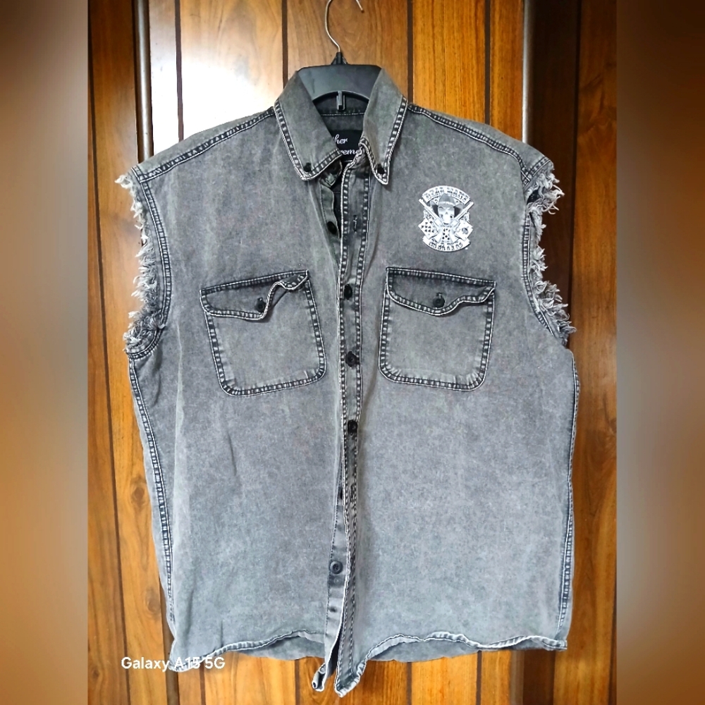 Leather Supreme Dead Man's Hand Logo Fringe Short Sleeve Mens Size XL